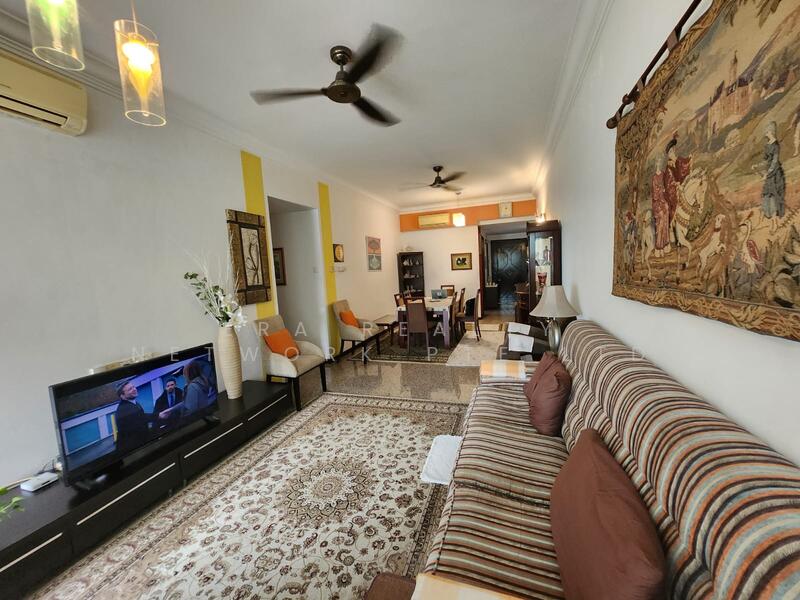 For Sale - Stratford Court