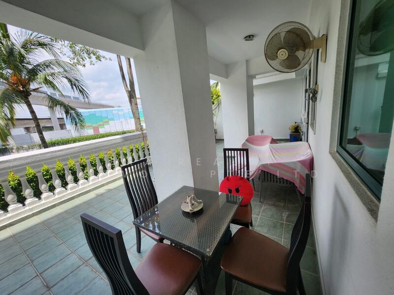 For Sale - Stratford Court