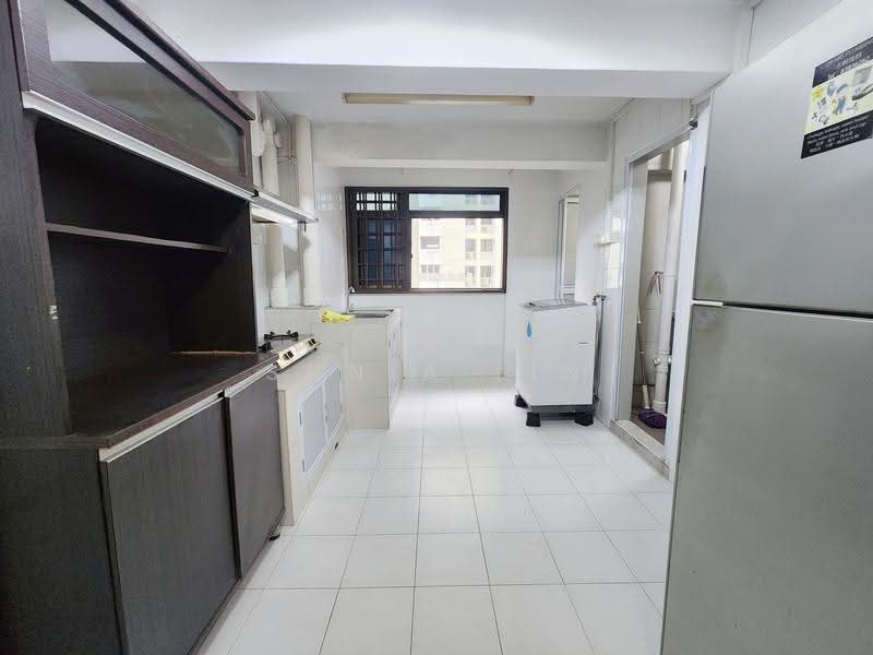 2 Tanjong Pagar Plaza, 2 Tanjong Pagar Plaza, Chinatown / Tanjong Pagar, 2 Bedrooms, 635 sqft, HDB Flat For Rent, by Sonia Lin, 25290355 - PropertyGuru.com.sg