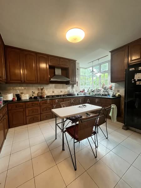 Charis Lodge, Pasir Panjang Road, 1 Bedroom, 100 sqft, Cluster House For Rent, by Pek Kiap Yong, 25290603 - PropertyGuru.com.sg