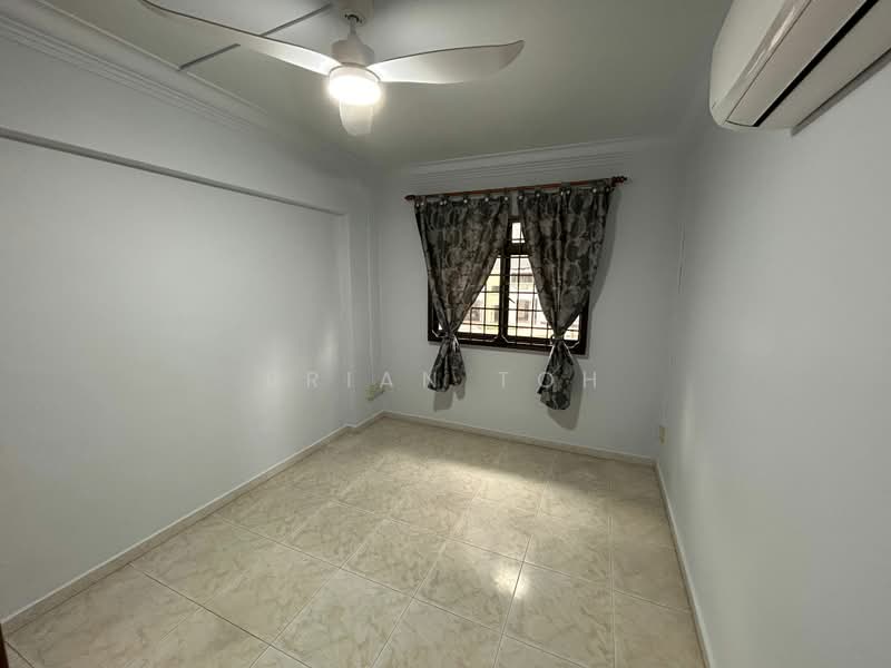 406 Sembawang Drive, 406 Sembawang Drive, Room Rental, 150 sqft, HDB Flat For Rent, by Brian Toh, 25290793 - PropertyGuru.com.sg