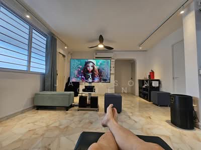 For Rent - 242 Serangoon Avenue 3