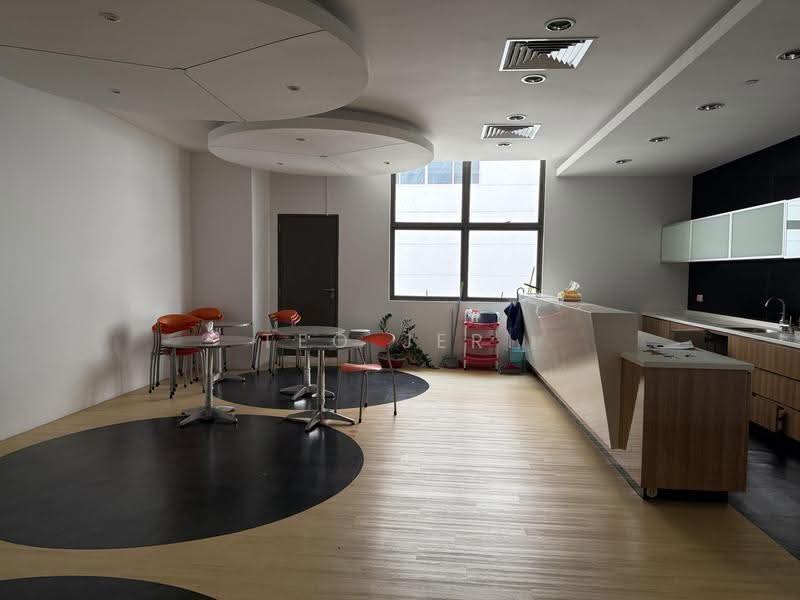 BTH Centre, 23 Serangoon North Avenue 5, Hougang / Punggol / Sengkang, 6,706 sqft, Light Industrial (B1) For Rent, by Teo Jeri, 25291058 - Pantry - CommercialGuru.com.sg