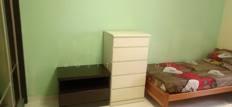 236 Serangoon Avenue 3, 236 Serangoon Avenue 3, Room Rental, 100 sqft, HDB Flat For Rent, by JAGJIT SINGH, 25291339 - PropertyGuru.com.sg