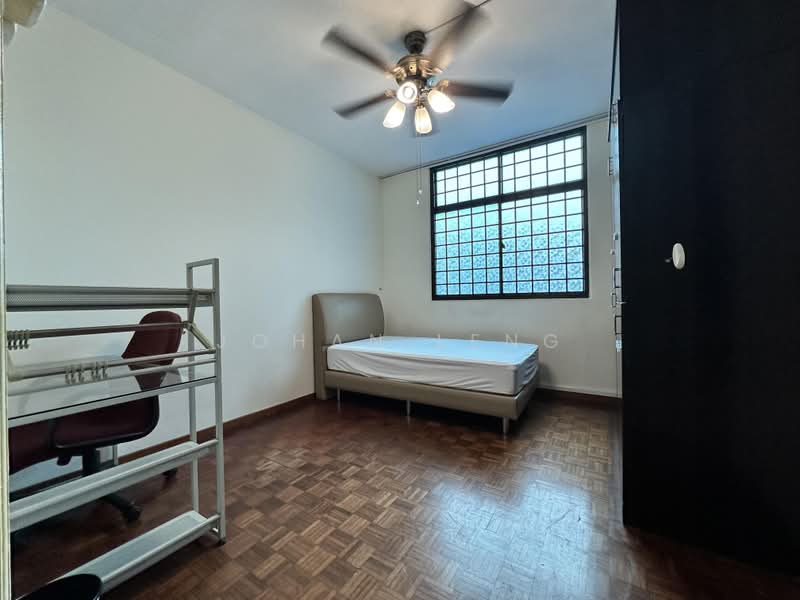 Sherwood Towers, 3 Jalan Anak Bukit, Room Rental, 150 sqft, Apartment For Rent, by Johan Leng, 25291388 - PropertyGuru.com.sg