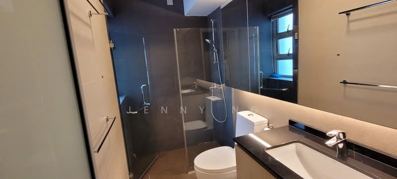 270A Sengkang Central, 270A Sengkang Central, 2 Bedrooms, 93 sqft, HDB Flat For Rent, by Jenny Ng, 25291408 - Renovated bath - PropertyGuru.com.sg