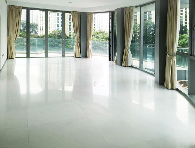 Bright and Spacious Living Area