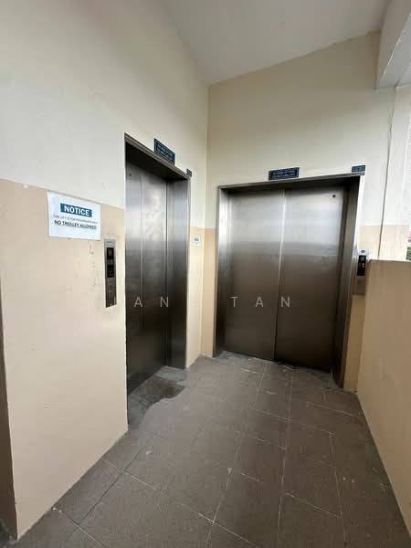Kimly Industrial Building, 3 New Industrial Road, 1,313 sqft, Light Industrial (B1) For Rent, by Jane Tan, 25291809 - CommercialGuru.com.sg