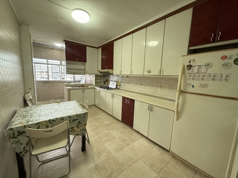 351 Clementi Avenue 2, 351 Clementi Avenue 2, 2 Bedrooms, 882 sqft, HDB Flat For Rent, by Catherine Lim, 25292043 - PropertyGuru.com.sg