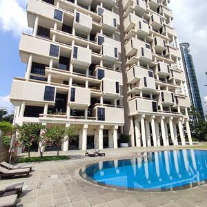 For Rent - The Colonnade