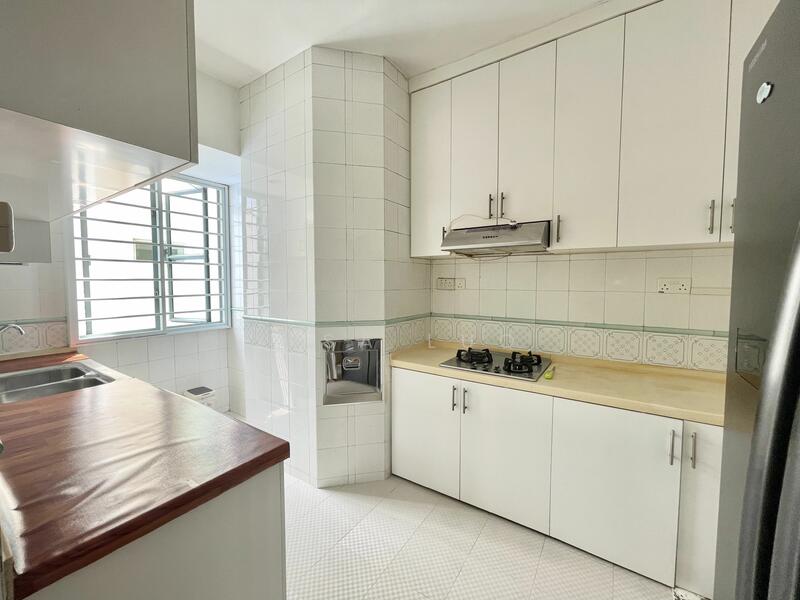 West Bay Condo, 50 West Coast Crescent, 3 Bedrooms, 1,227 sqft, Condominium For Rent, by Lisa Luo, 25292396 - PropertyGuru.com.sg