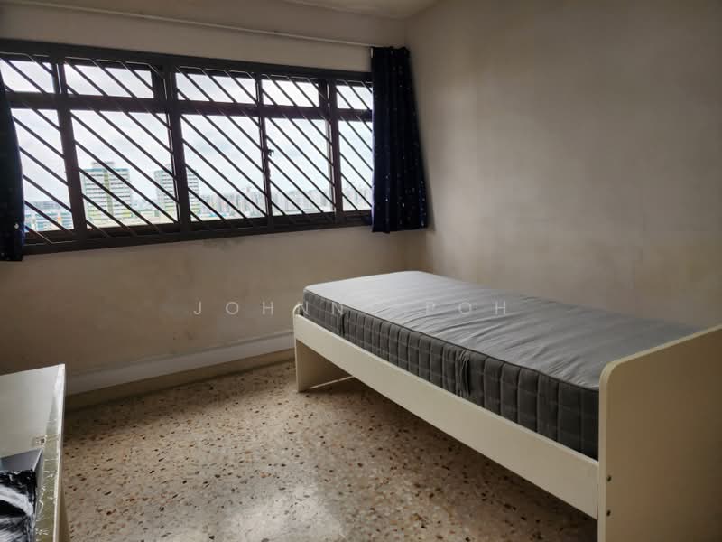 407 Bedok North Avenue 3, 407 Bedok North Avenue 3, Room Rental, 120 sqft, HDB Flat For Rent, by Johnny Poh, 25292476 - PropertyGuru.com.sg
