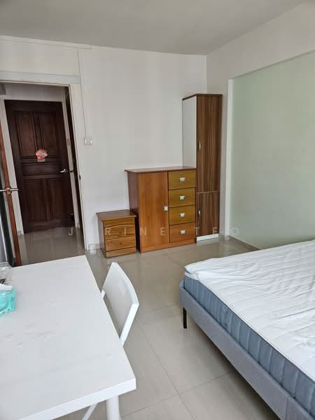132 Bedok North Street 2, 132 Bedok North Street 2, Room Rental, 135 sqft, HDB Flat For Rent, by Jerine Teo, 25292765 - PropertyGuru.com.sg