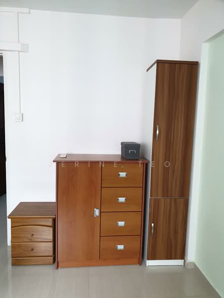 132 Bedok North Street 2, 132 Bedok North Street 2, Room Rental, 135 sqft, HDB Flat For Rent, by Jerine Teo, 25292765 - PropertyGuru.com.sg