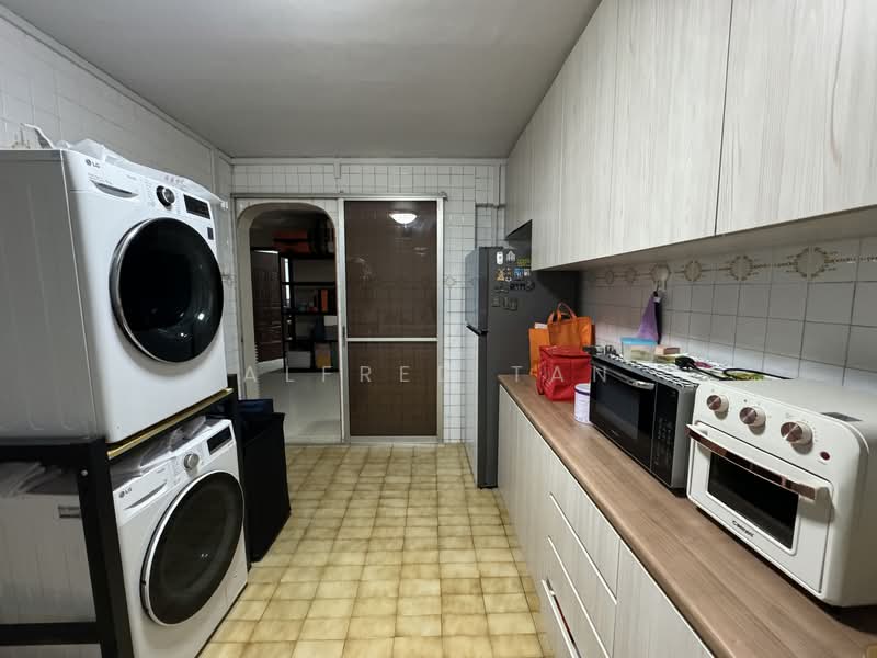 231 Hougang Street 21, 231 Hougang Street 21, Room Rental, 200 sqft, HDB Flat For Rent, by Alfred Tan, 25293021 - PropertyGuru.com.sg