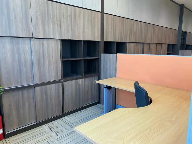 Tradehub 21, 18 Boon Lay Way, 1,582 sqft, Light Industrial (B1) For Rent, by Ben Chew, 25293160 - CommercialGuru.com.sg