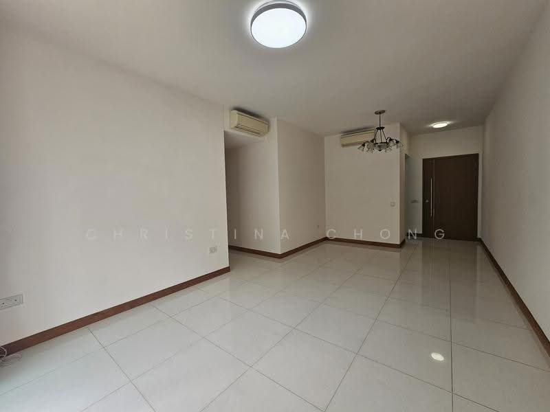Waterfront Waves, 762 Bedok Reservoir Road, 2 Bedrooms, 969 sqft, Condominium For Rent, by Christina Chong, 25293165 - PropertyGuru.com.sg
