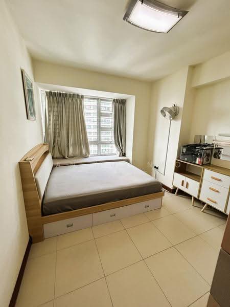 416 Clementi Avenue 1, 416 Clementi Avenue 1, Buona Vista / West Coast / Clementi New Town, Room Rental, 150 sqft, HDB Flat For Rent, by Tan Hui Neo Veronica, 25293189 - Bedroom - PropertyGuru.com.sg