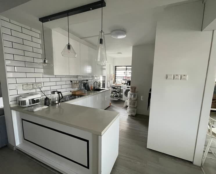 449 Hougang Avenue 10 HDB Flat For Sale at S$ 1,200,000 | PropertyGuru Singapore