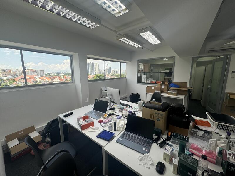 Foo Wah Industrial Building, 45 Jalan Pemimpin, 1,252 sqft, Light Industrial (B1) For Rent, by Jay Ng, 25294145 - CommercialGuru.com.sg