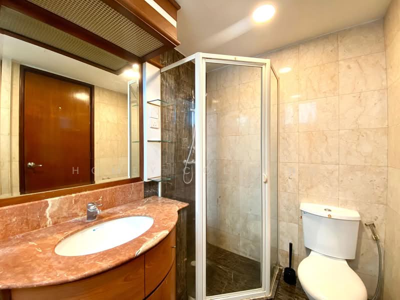 Summerdale, 6 Boon Lay Drive, Room Rental, 200 sqft, Condominium For Rent, by Homey Coliving, 25294511 - PropertyGuru.com.sg