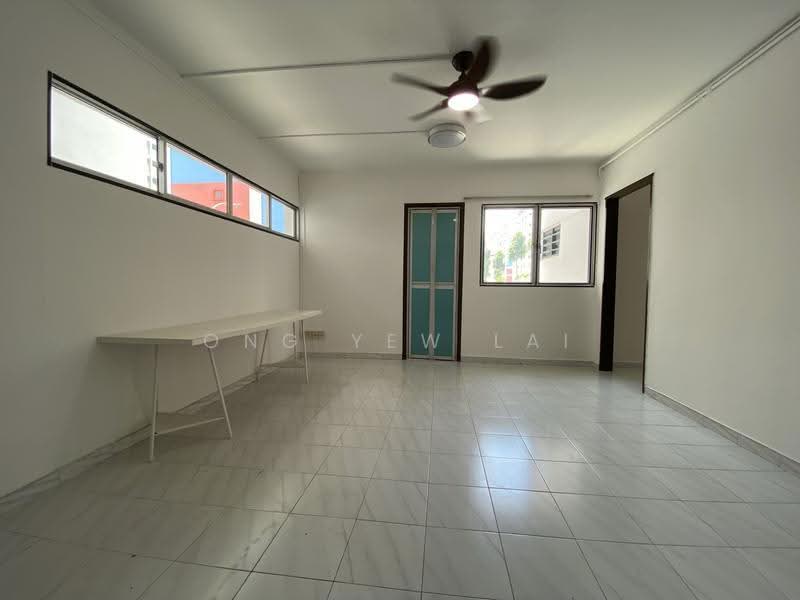723 Yishun Street 71, 723 Yishun Street 71, Sembawang / Yishun, 3 Bedrooms, 1,528 sqft, HDB Flat For Rent, by Ong Yew Lai, 25294715 - PropertyGuru.com.sg