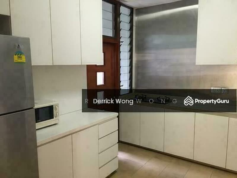 Parc Oasis, 35 Jurong East Avenue 1, 4 Bedrooms, 1,507 sqft, Condominium For Rent, by Derrick Wong, 25294869 - PropertyGuru.com.sg