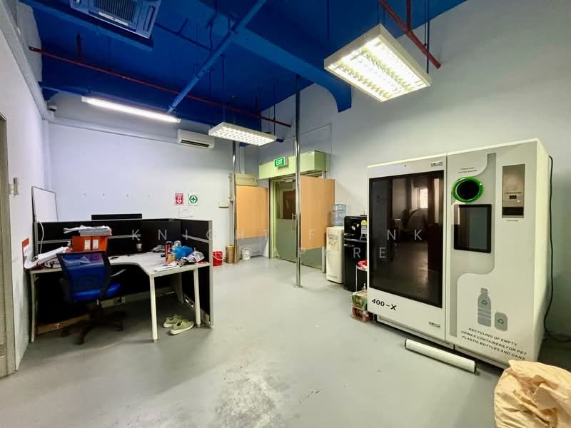 Golden Wheel Building, 41 Kallang Pudding Road, 2,120 sqft, Light Industrial (B1) For Sale, by NICOLE LEE, 25295431 - CommercialGuru.com.sg