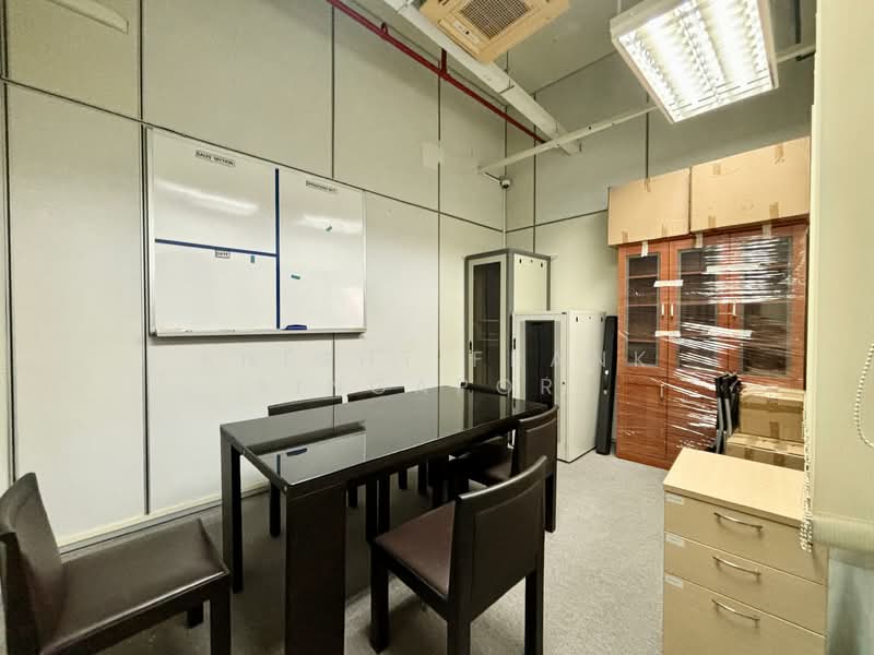 Golden Wheel Building, 41 Kallang Pudding Road, 2,120 sqft, Light Industrial (B1) For Sale, by NICOLE LEE, 25295431 - CommercialGuru.com.sg