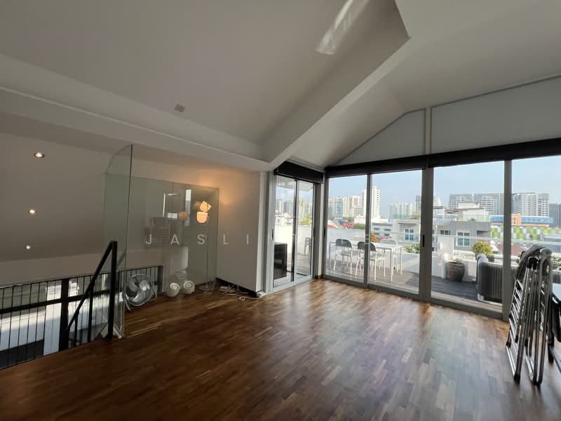 9 Seraya Lane, 9 Seraya Lane, 2 Bedrooms, 1,572 sqft, Condominium For Rent, by Jasline Teo, 25295459 - PropertyGuru.com.sg