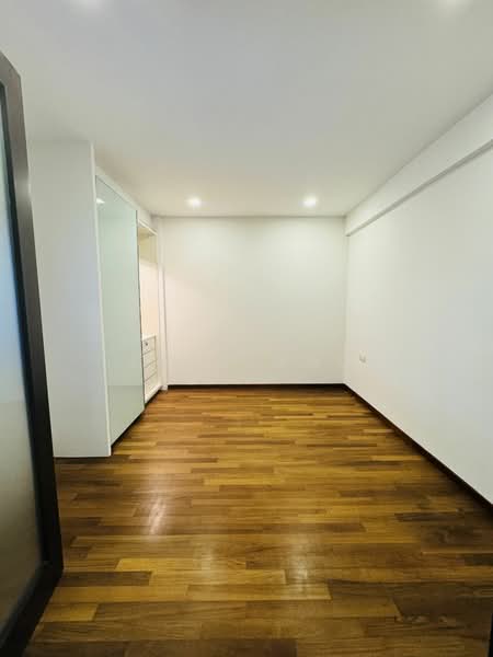 Serenade Walk, Serenade Walk, 4 Bedrooms, 2,988 sqft, Terraced House For Rent, by June Ong, 25295503 - PropertyGuru.com.sg