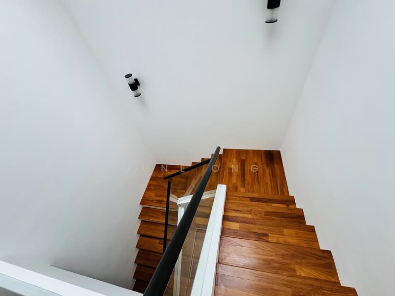 Serenade Walk, Serenade Walk, 4 Bedrooms, 2,988 sqft, Terraced House For Rent, by June Ong, 25295503 - PropertyGuru.com.sg