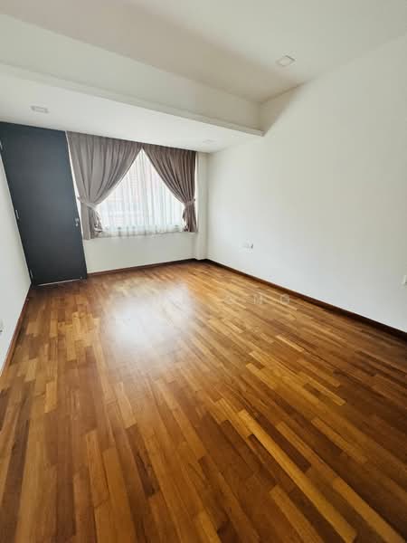 Serenade Walk, Serenade Walk, 4 Bedrooms, 2,988 sqft, Terraced House For Rent, by June Ong, 25295503 - PropertyGuru.com.sg