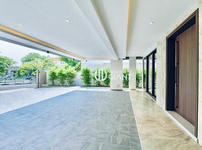 For Sale - 1 & Only Huge Detached at Bedok Rise