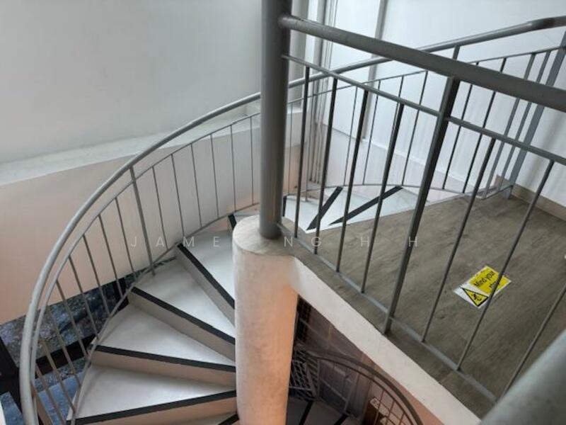 Tradehub 21, 16 Boon Lay Way, 4,307 sqft, Light Industrial (B1) For Sale, by James Ng H H, 25295855 - CommercialGuru.com.sg