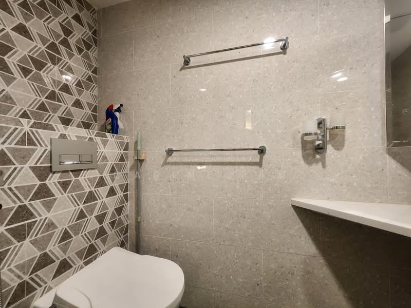 Stratford Court, 41A Bedok Ria Crescent, 3 Bedrooms, 1,647 sqft, Condominium For Rent, by Carine Tan, 25296187 - PropertyGuru.com.sg