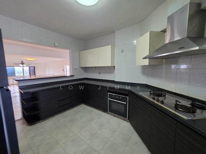 Ivory Heights Condominium For Sale at S$ 1,850,000 | PropertyGuru Singapore