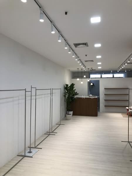 North Bridge Centre, 420 North Bridge Road, 667 sqft, Food & Beverage For Rent, by Jem Yang, 25296550 - CommercialGuru.com.sg