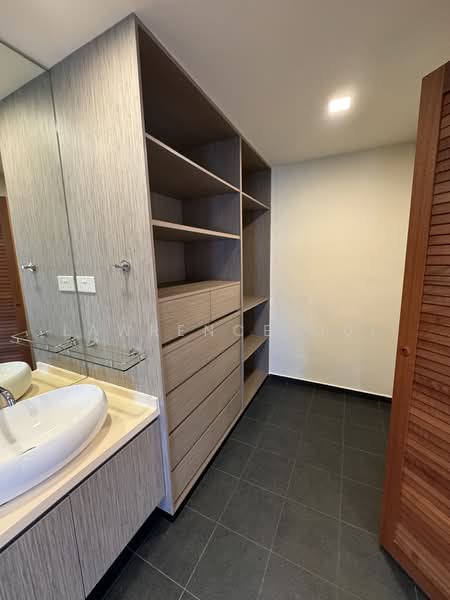 Grange Heights, 19 Saint Thomas Walk, 4 Bedrooms, 1,905 sqft, Apartment For Rent, by Lawrence Mui, 25296951 - PropertyGuru.com.sg