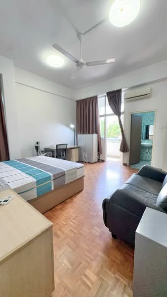 Sing Lian Building, 386 Changi Road, Room Rental, 350 sqft, Shophouse For Rent, by Quincy Sung, 25297472 - PropertyGuru.com.sg