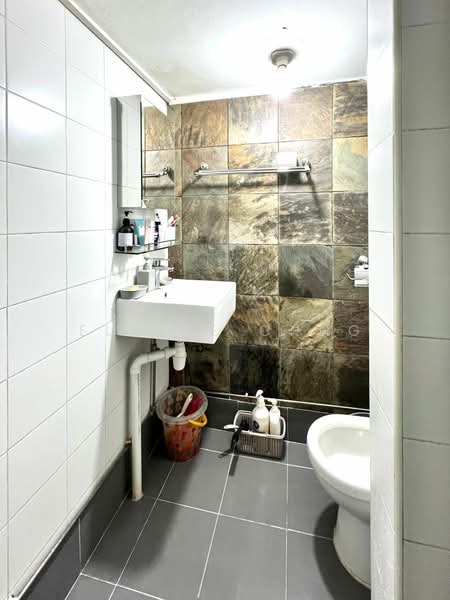 For Rent - 201 Toa Payoh North