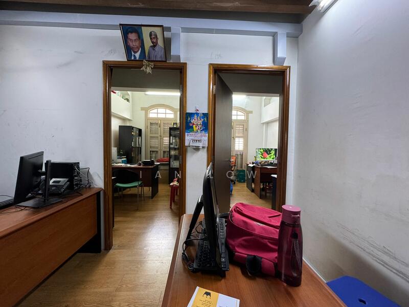 ⭐Freehold 2.5 Sty Shophouse Minutes Away from MRTs with Heavy Foot Traffic⭐, , 2,746 sqft, Food & Beverage For Sale, by Ian Low, 25298626 - CommercialGuru.com.sg