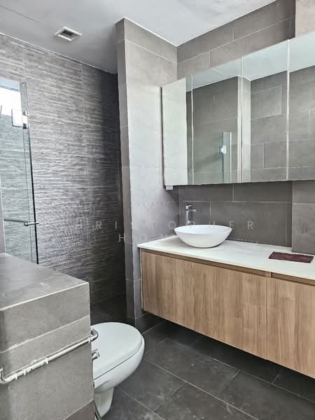 Mandarin Gardens, 5 Siglap Road, 3 Bedrooms, 1,528 sqft, Condominium For Rent, by Christopher Hong, 25298977 - PropertyGuru.com.sg
