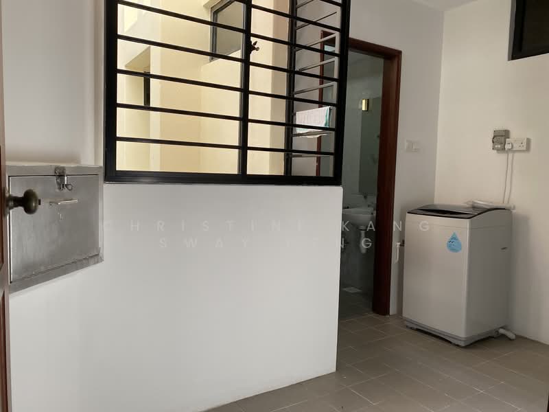 Fragrance Court, 12 Yew Siang Road, 3 Bedrooms, 1,421 sqft, Condominium For Rent, by Christine Kang, 25299004 - PropertyGuru.com.sg