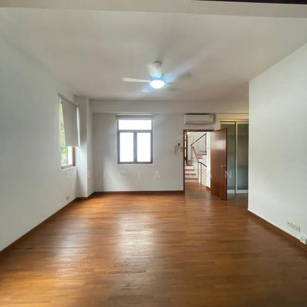 Pasir Panjang Hill, Pasir Panjang Hill, Buona Vista / West Coast / Clementi New Town, 6 Bedrooms, 5,000 sqft, Corner Terrace For Rent, by Ericia Tan, 25299103 - PropertyGuru.com.sg