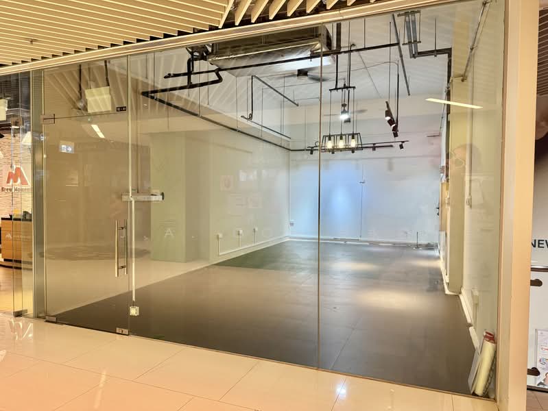 City Gate, 371 Beach Road, 484 sqft, Mall Shop For Sale, by J.A. Goh 吴永益, 25299432 - CommercialGuru.com.sg