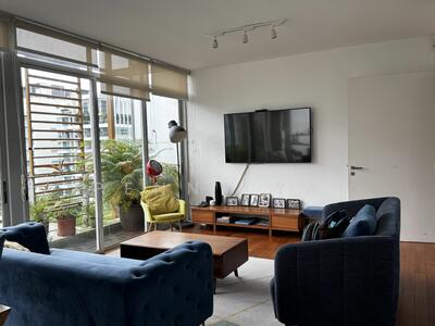 For Sale - Balmoral Crest