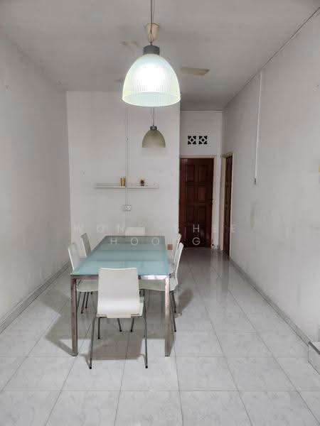 538167, JALAN KELICHAP, Hougang / Punggol / Sengkang, 4 Bedrooms, 1,800 sqft, Terraced House For Rent, by Wong Shee Hoong, 25300115 - PropertyGuru.com.sg