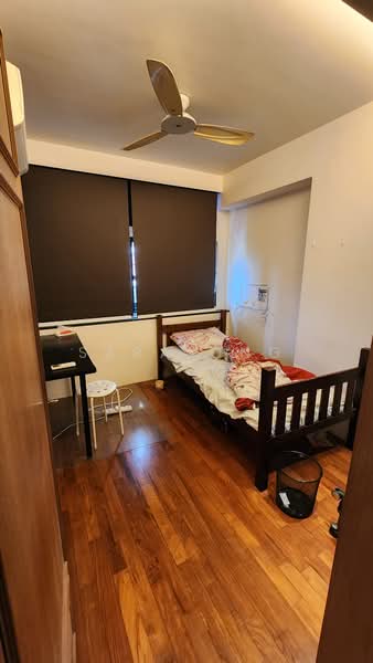 132 Clarence Lane, 132 Clarence Lane, 3 Bedrooms, 1,302 sqft, HDB Flat For Rent, by Sara Ong, 25300215 - PropertyGuru.com.sg