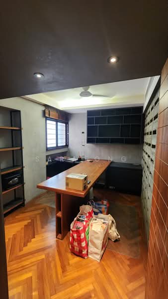 132 Clarence Lane, 132 Clarence Lane, 3 Bedrooms, 1,302 sqft, HDB Flat For Rent, by Sara Ong, 25300215 - PropertyGuru.com.sg